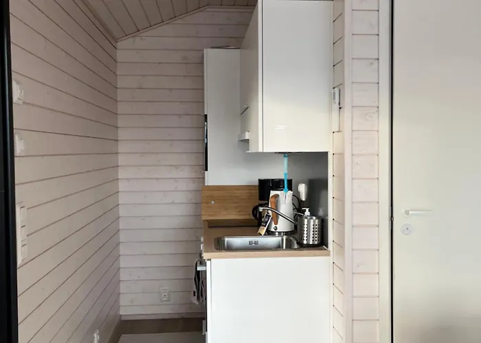 Rauha 2b, Minikoti Omalla Sisaeaenkaeynnillae, Ei Saunaa * Lumijoki